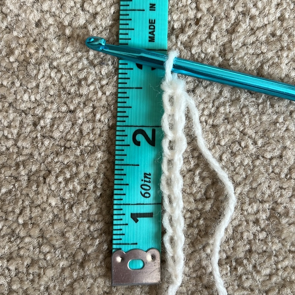 Lot of 9 Skeins of French Vanilla Yarn(about 1.4lbs) - Picture 5 of 5